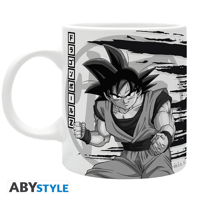 DRAGON BALL Z Mug Goku B&W