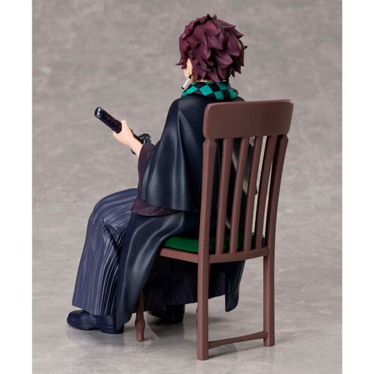 Demon Slayer Kimetsu no Yaiba Tanjiro Kamado figure 15cm