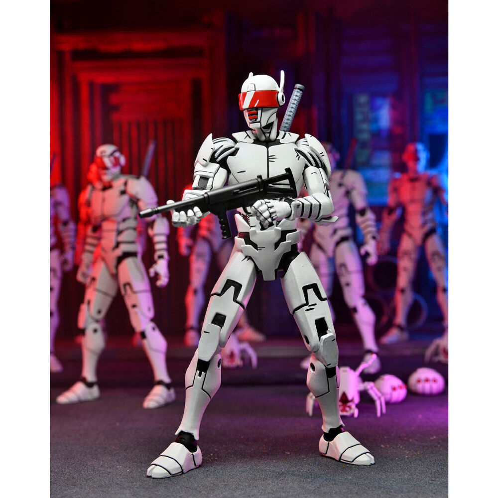 Teenage Mutant Ninja Turtles The Last Ronin Ultimate Elite Synja Patrol Bot figure 18cm