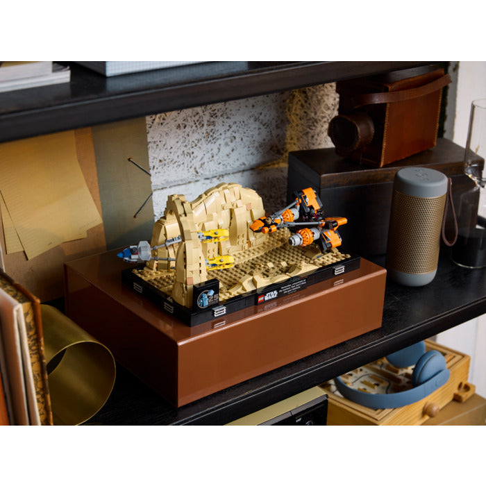 LEGO STAR WARS 75380 - MOS ESPA PODRACE