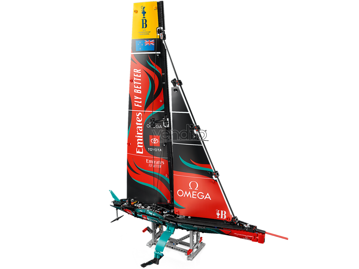 LEGO TECHNIC 42174 - Yacht Emirates Team New Zealand AC75