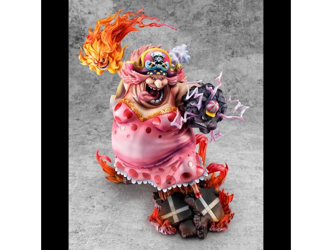 One Piece P.O.P. "Maximum" Emperor Big Mom PVC Statue 36 Cm