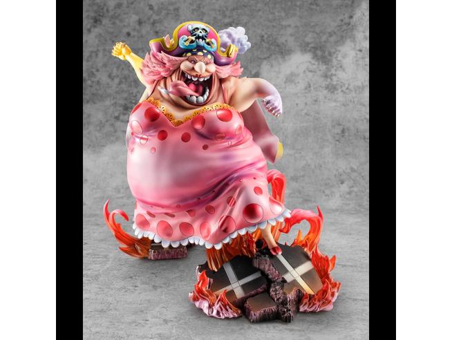 One Piece P.O.P. "Maximum" Emperor Big Mom PVC Statue 36 Cm