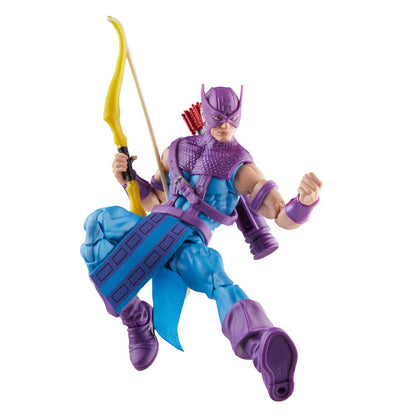 Marvel Avengers Beyond Earths Mightiest Hawkeye with Sky-Cycle figure 15cm