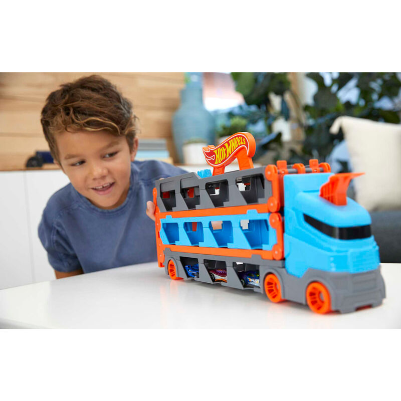 Hot Wheels Speedway Hauler