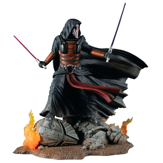 Star Wars Knights of the Old Republic Gallery Darth Revan figure 28cm