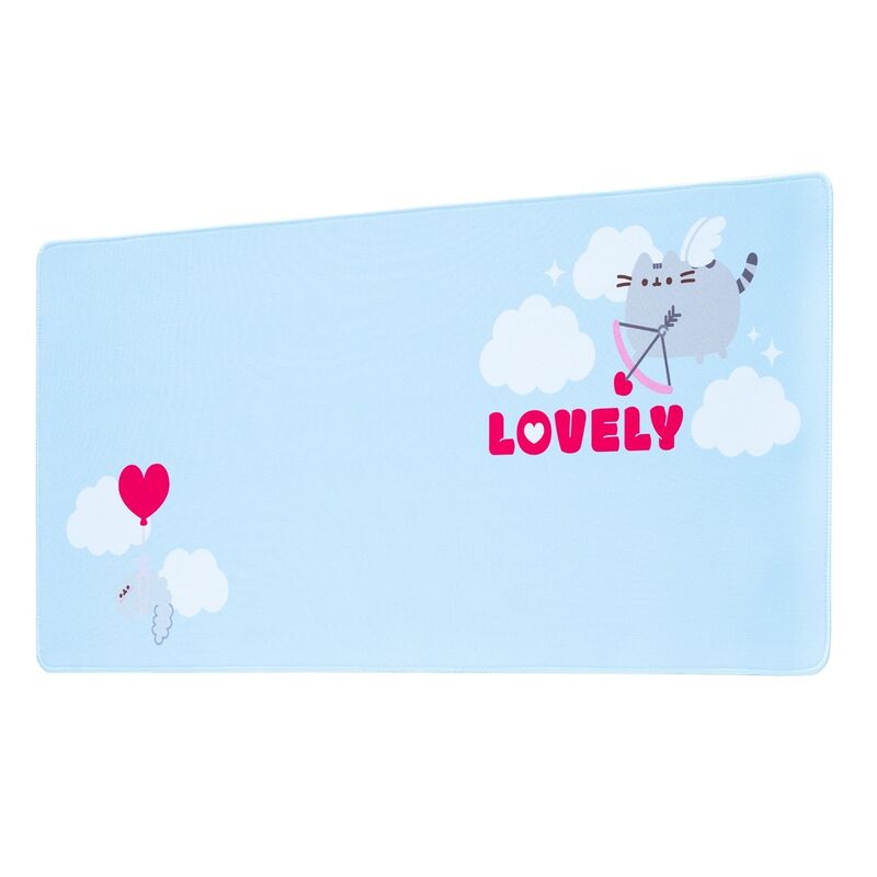 Pusheen Purrfect Love gaming desk mat