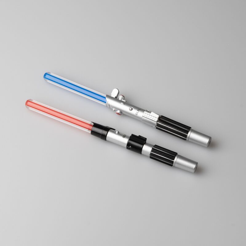 Star Wars Lightsaber set 2 pens with light