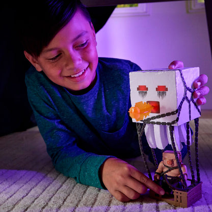 Minecraft The Movie Blast Attack Ghast figure 25cm