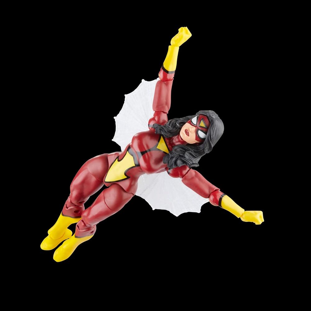 Marvel Avengers Beyond Earth Mightiest Skrull Queen & Super Skrull figures 15cm