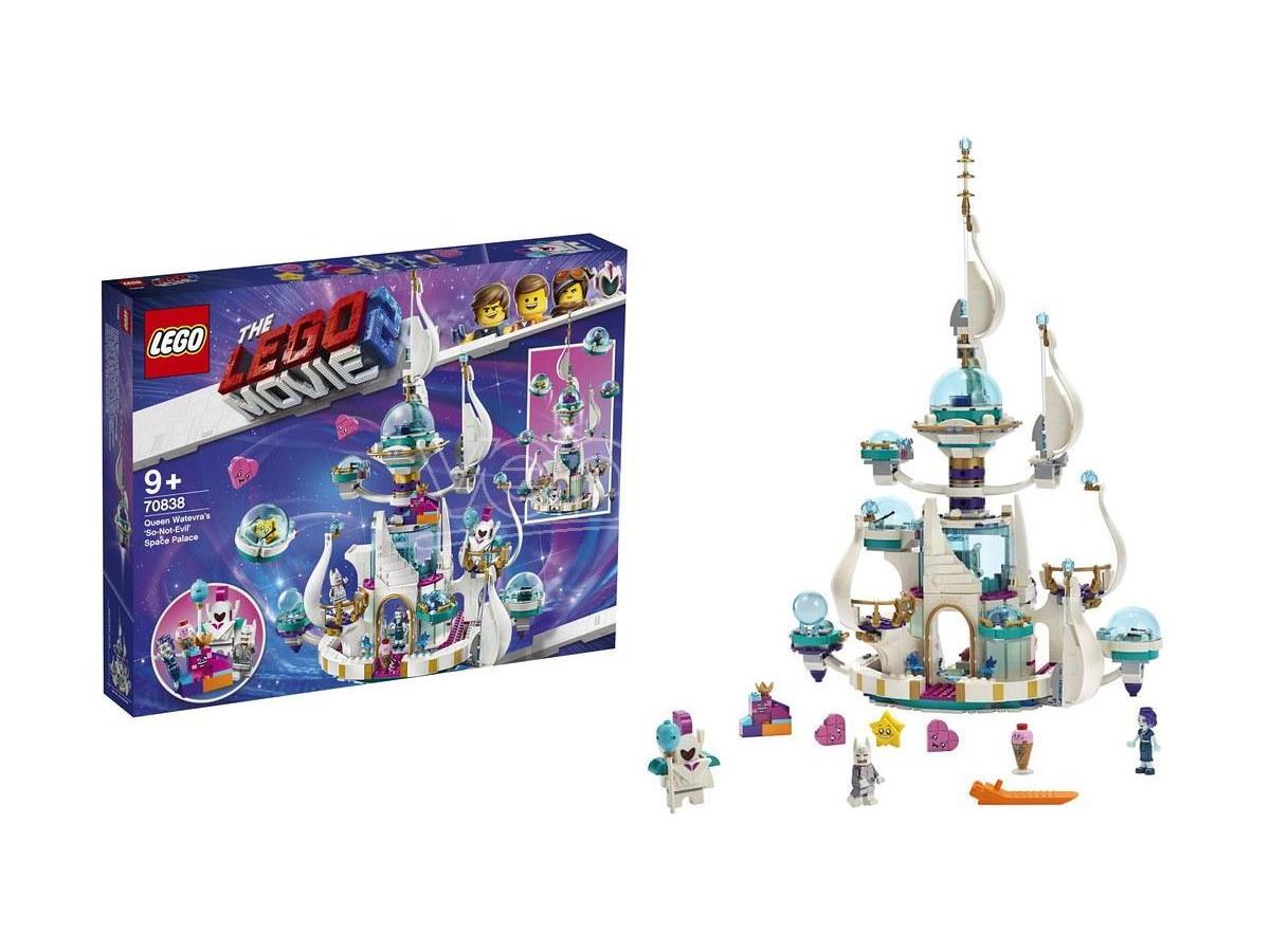 Lego Movie 2 Queen Wello Ke Wuoglio and the Space Palace' Evil Half