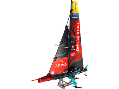 LEGO TECHNIC 42174 - Yacht Emirates Team New Zealand AC75