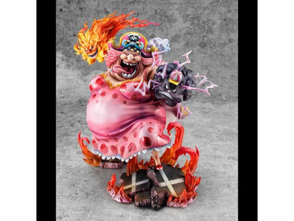 One Piece P.O.P. "Maximum" Emperor Big Mom PVC Statue 36 Cm