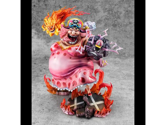 One Piece P.O.P. "Maximum" Emperor Big Mom PVC Statue 36 Cm